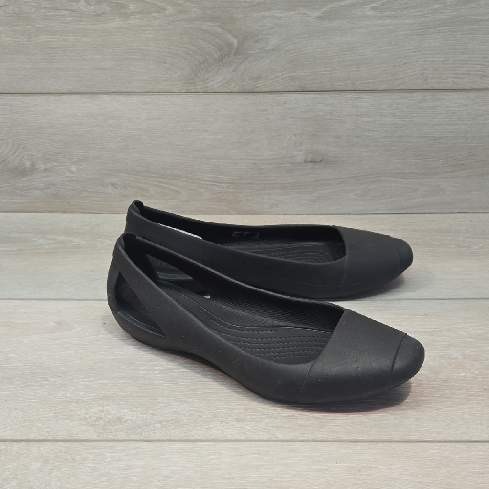 CROCS Black Women's Flats Shoes Sz 8